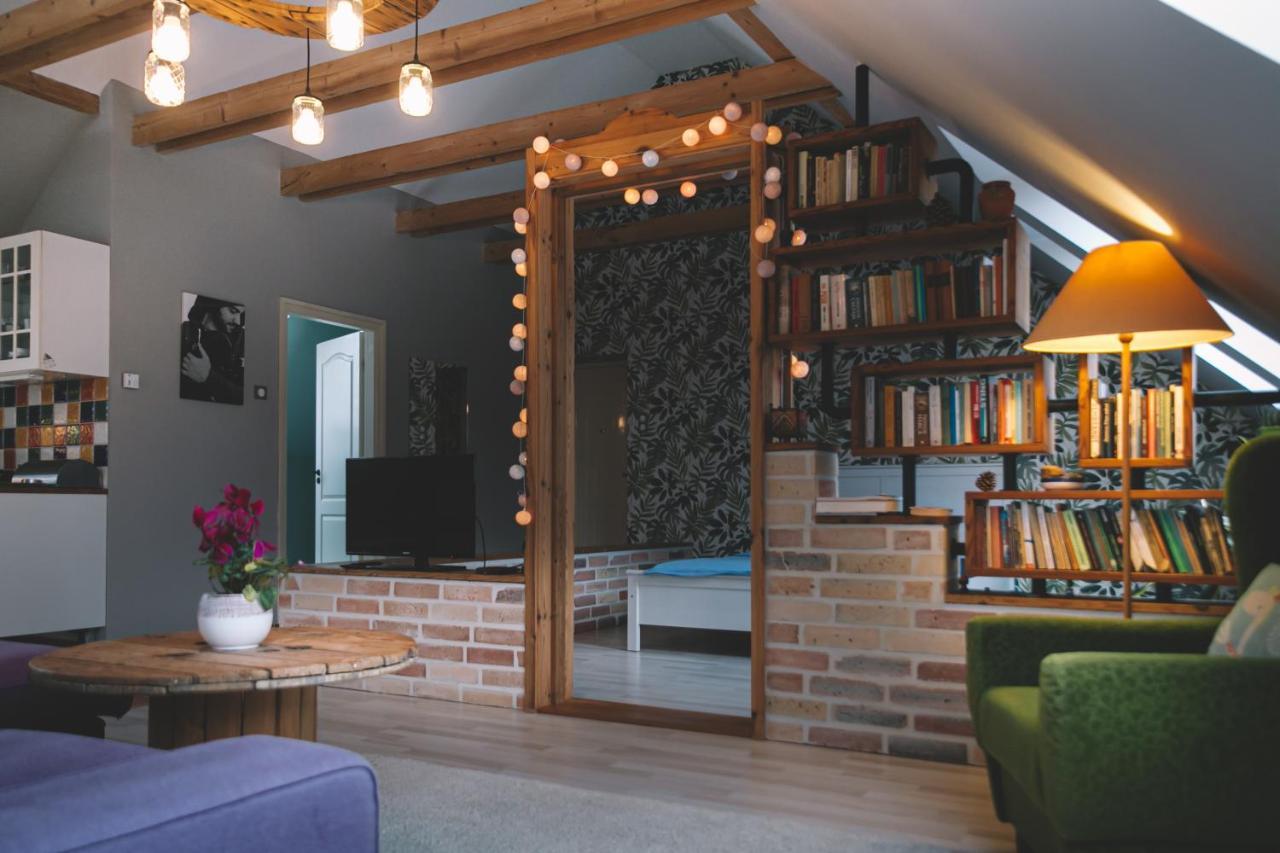 Pannonia Apartment Göd Εξωτερικό φωτογραφία